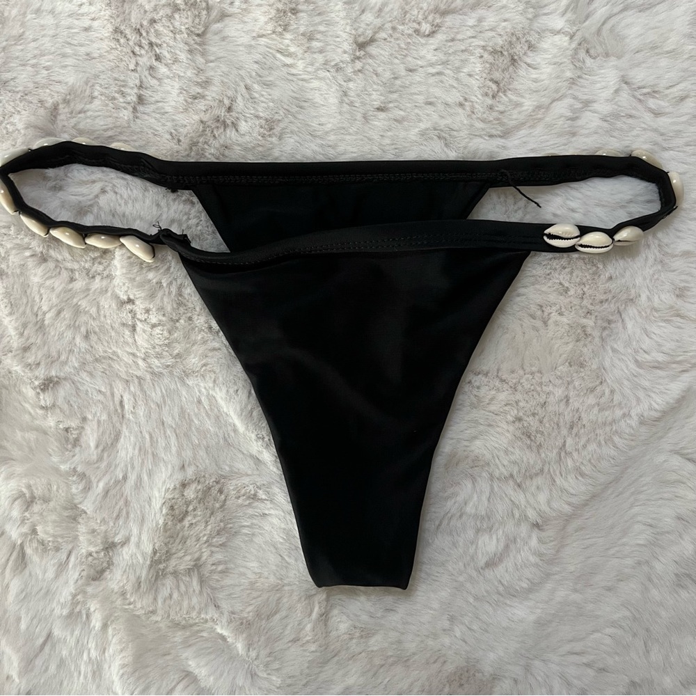 Puka Shell Bikini *ONE OF A KIND* - Picture 9 of 13